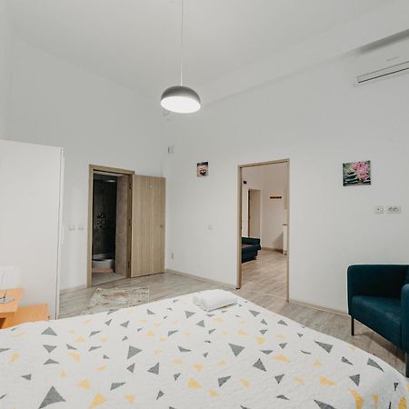 Studio Piata Amzei Nr.1 Букурещ Екстериор снимка