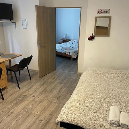 Studio Piata Amzei Nr.1 Букурещ Екстериор снимка