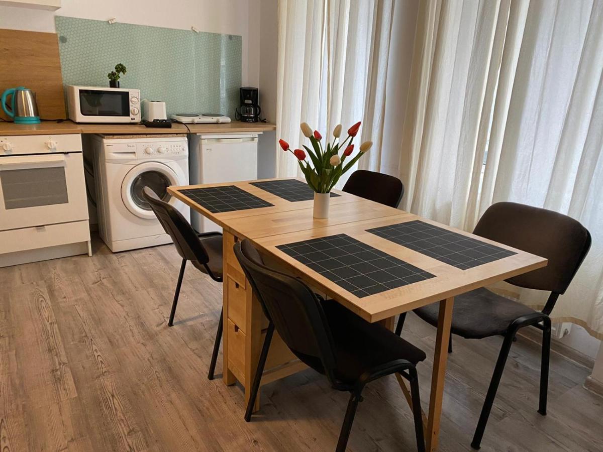 Studio Piata Amzei Nr.1 Букурещ Екстериор снимка