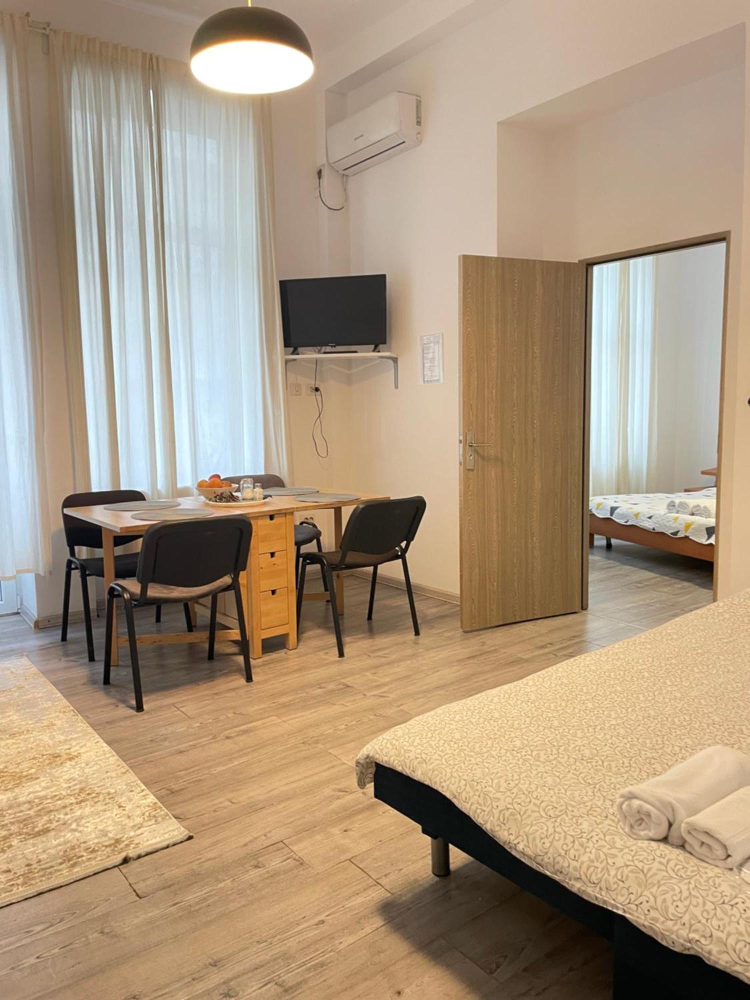 Studio Piata Amzei Nr.1 Букурещ Екстериор снимка